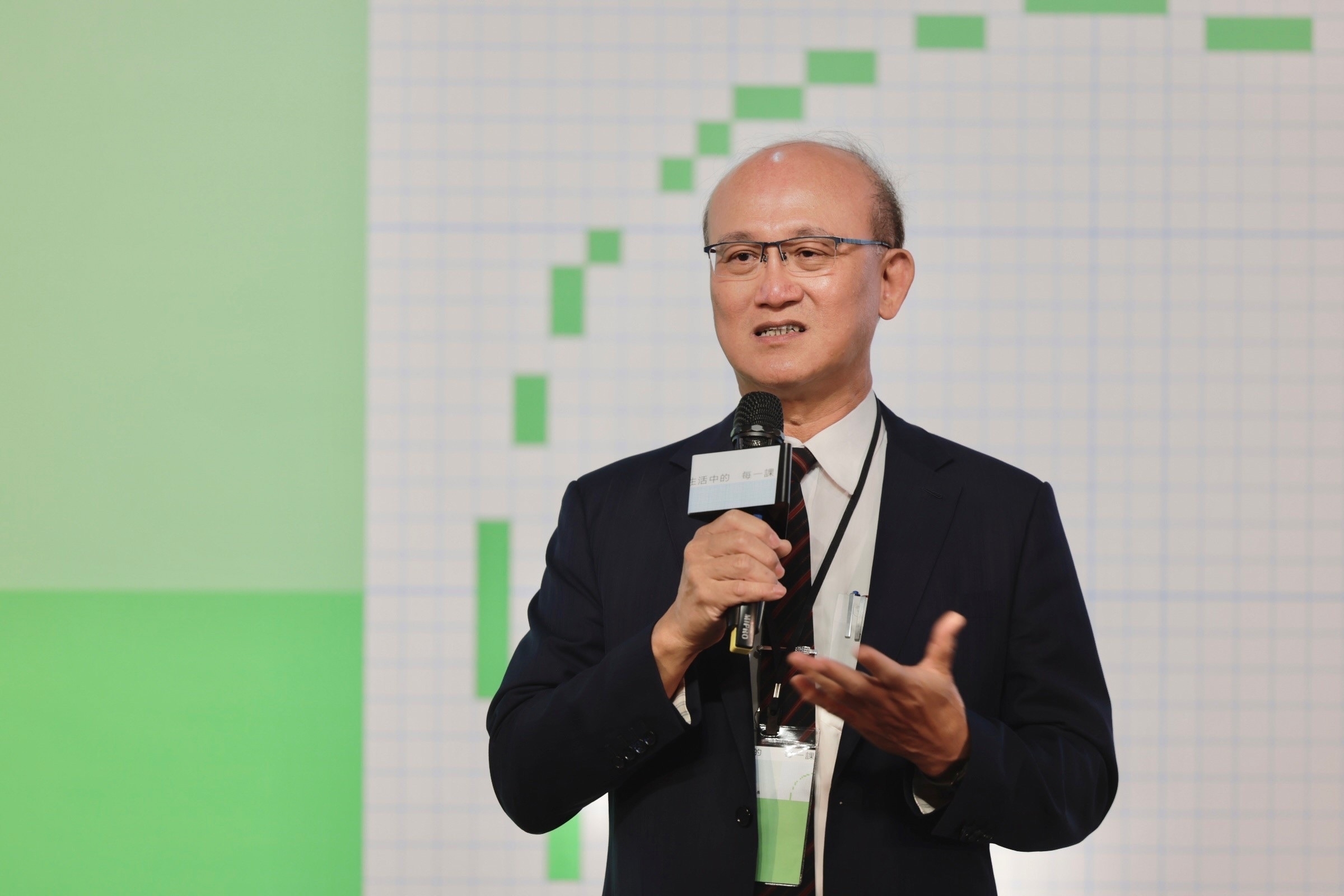 教育部林騰蛟常務次長蒞臨「生活中的每一課 美感進行式」美感教育課程與教學成果展致詞