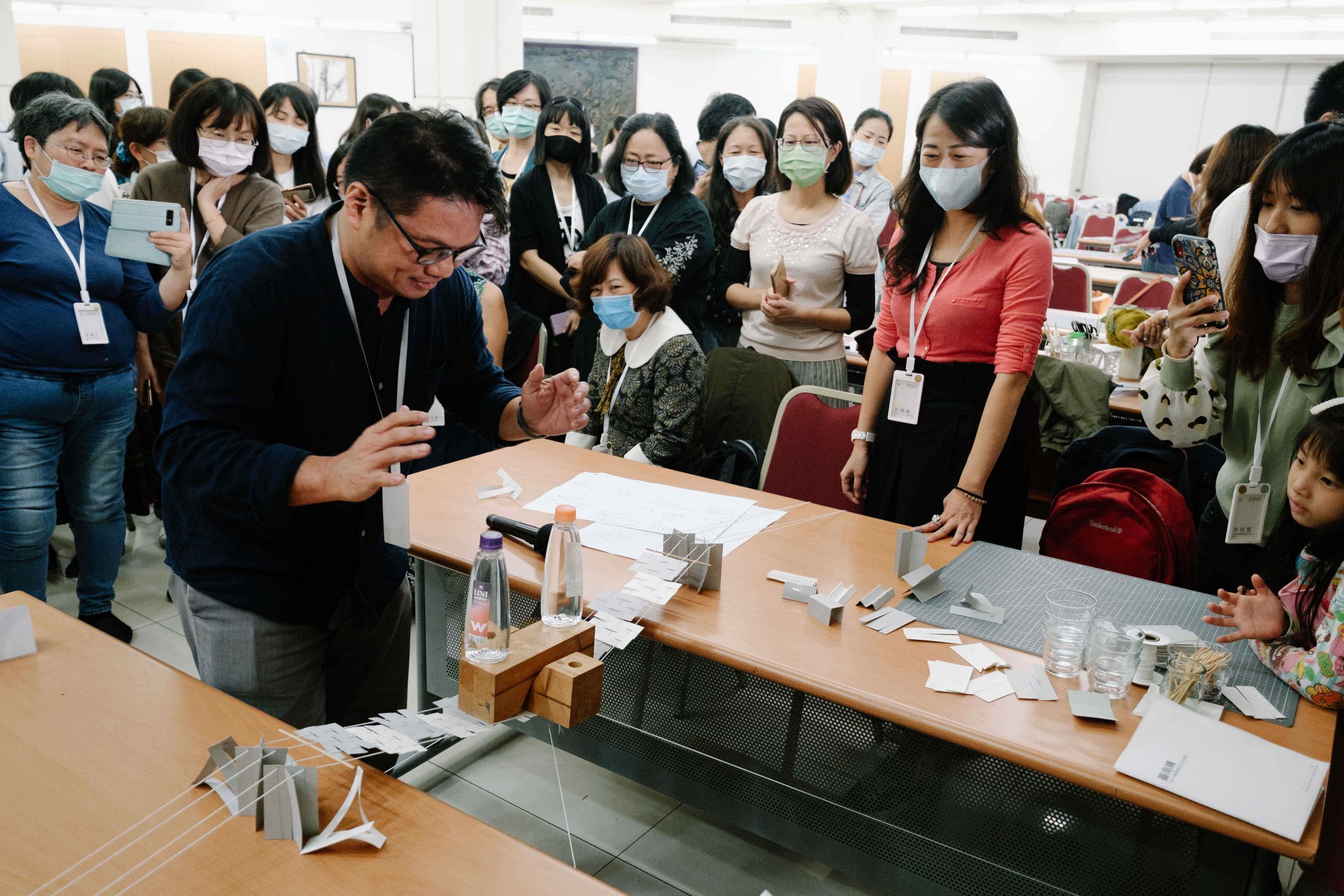 陳冠帆建築師講授力學相關主題之課程